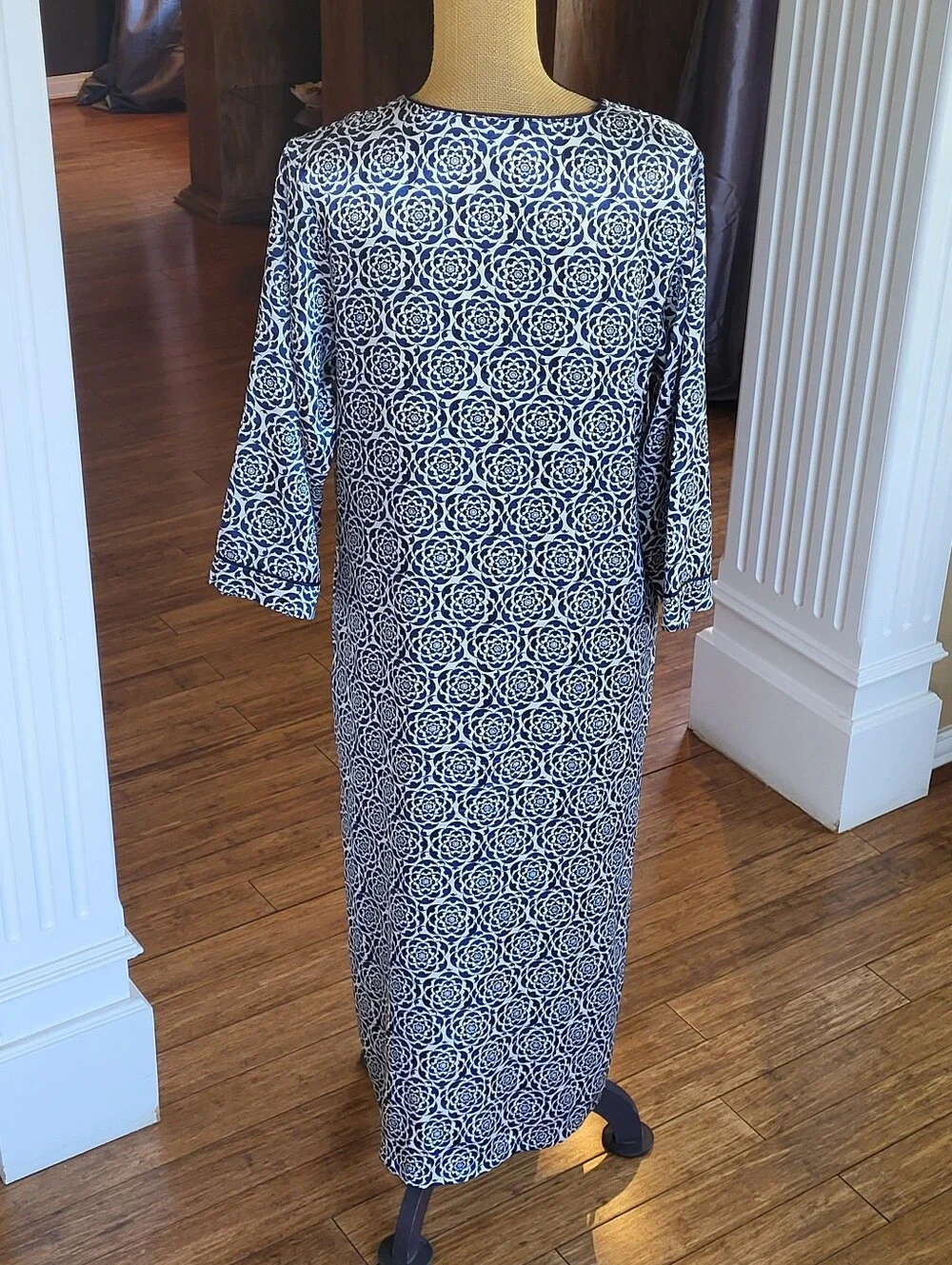 Oscar De La Renta Blue/White Floral Polyester Satin Kaftan Medium - Picture 3 of 11